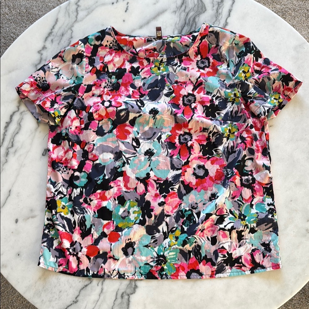 Floral Patterned Top